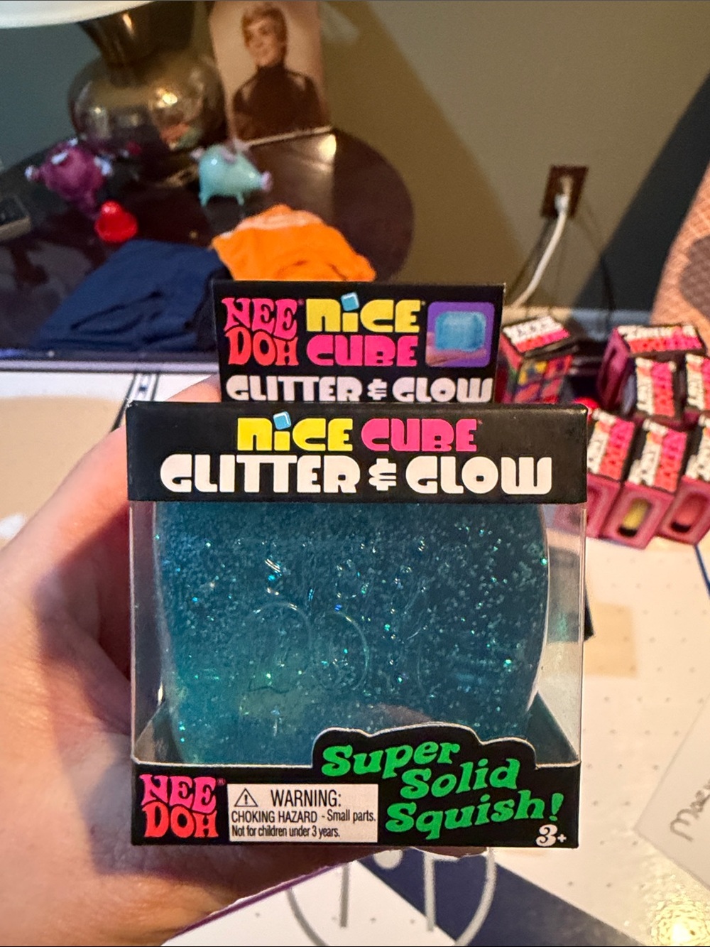 NeeDoh Nice Cube Glitter & Glow Super Solid Squish - Blue